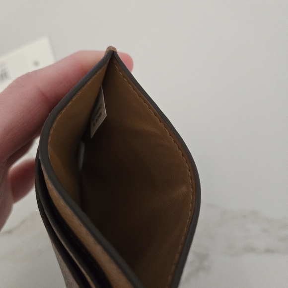 NWT Tory Burch Robinson Pebbled Leather Card Case - Picture 4 of 5